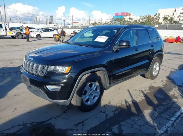 1C4RJEAG5HC756852 2017 JEEP GRAND CHEROKEE - Image 2