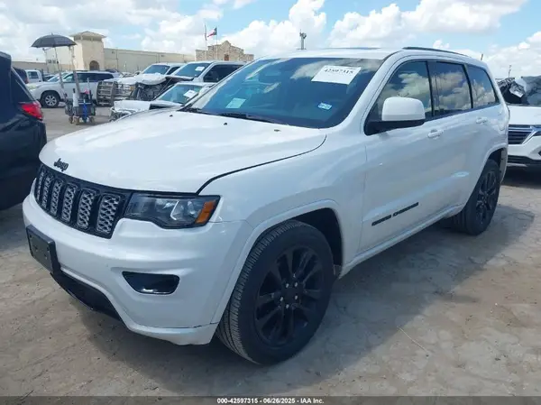 1C4RJEAG5HC846308 2017 JEEP GRAND CHEROKEE - Image 2