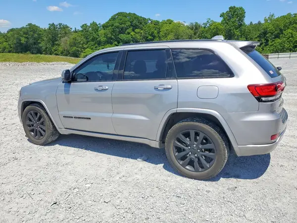 1C4RJEAG5HC915739 2017 JEEP GRAND CHEROKEE - Image 2