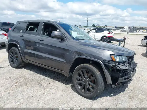 1C4RJEAG5HC925705 2017 JEEP GRAND CHEROKEE - Image 1