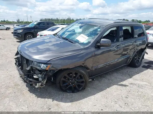 1C4RJEAG5HC925705 2017 JEEP GRAND CHEROKEE - Image 2