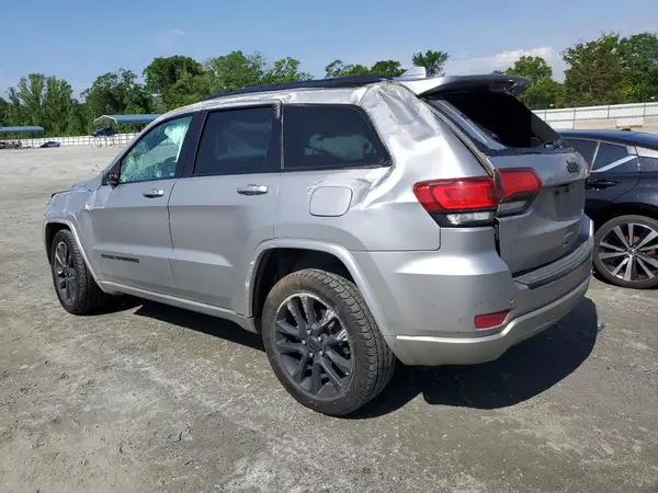 1C4RJEAG5HC929995 2017 JEEP GRAND CHEROKEE - Image 2