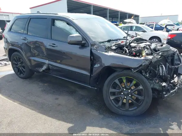1C4RJEAG5JC110488 2018 JEEP GRAND CHEROKEE - Image 1