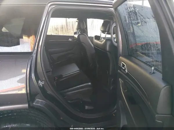 1C4RJEAG5JC228105 2018 JEEP GRAND CHEROKEE - Image 8
