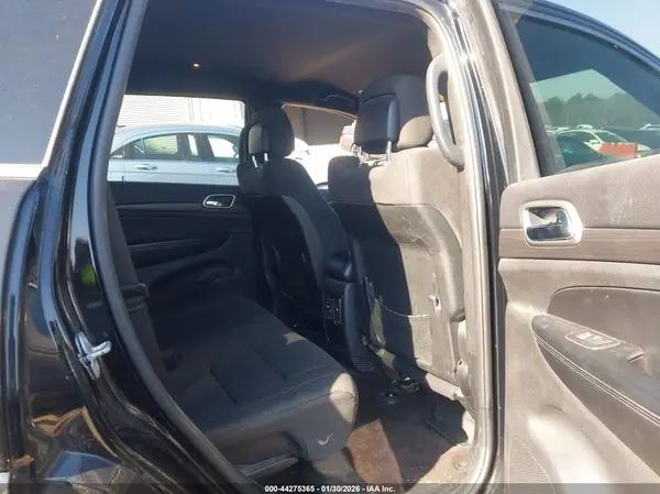 1C4RJEAG5JC300579 2018 JEEP GRAND CHEROKEE - Image 8