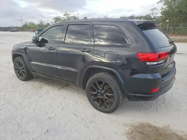 1C4RJEAG5JC402433 2018 JEEP GRAND CHEROKEE - Image 2