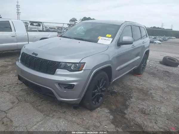 1C4RJEAG5JC404022 2018 JEEP GRAND CHEROKEE - Image 2