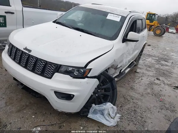 1C4RJEAG5JC407972 2018 JEEP GRAND CHEROKEE - Image 2