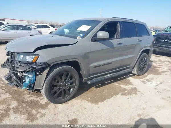 1C4RJEAG5KC705116 2019 JEEP GRAND CHEROKEE - Image 2