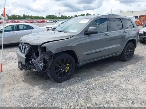 1C4RJEAG5KC832495 2019 JEEP GRAND CHEROKEE - Image 2
