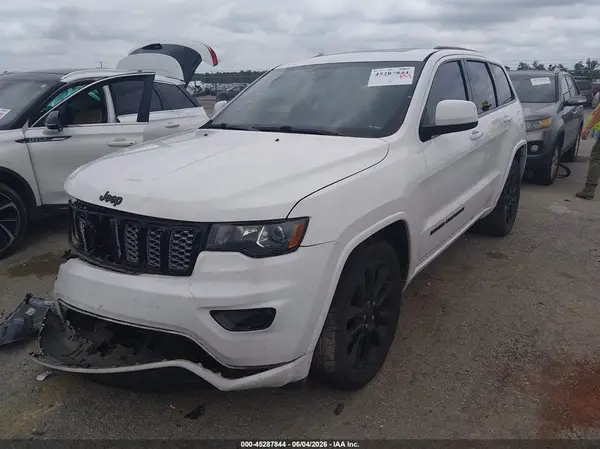 1C4RJEAG6HC770257 2017 JEEP GRAND CHEROKEE - Image 2