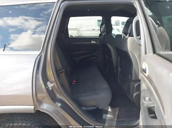 1C4RJEAG6HC813446 2017 JEEP GRAND CHEROKEE - Image 8