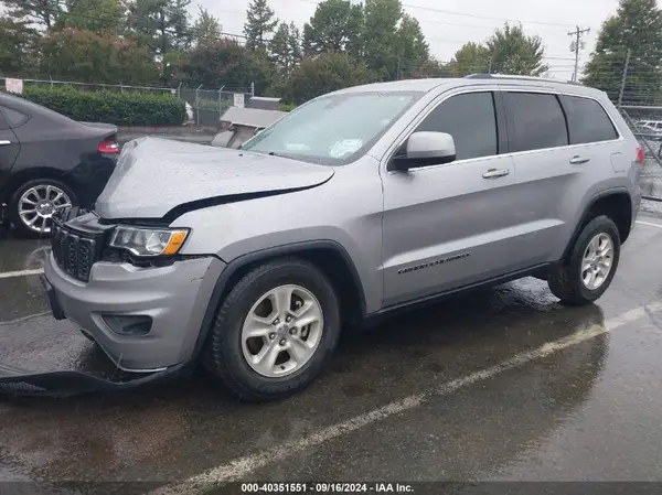 1C4RJEAG6HC943713 2017 JEEP GRAND CHEROKEE - Image 2