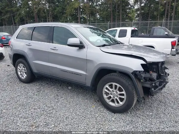 1C4RJEAG6JC113657 2018 JEEP GRAND CHEROKEE - Image 1