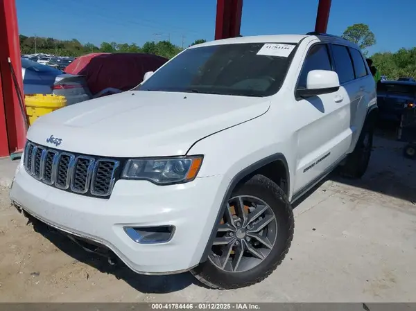 1C4RJEAG6JC270735 2018 JEEP GRAND CHEROKEE - Image 2