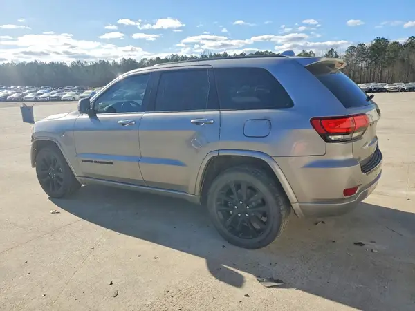 1C4RJEAG6JC323191 2018 JEEP GRAND CHEROKEE - Image 2