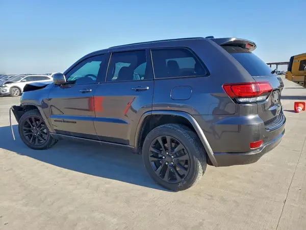 1C4RJEAG6JC429110 2018 JEEP GRAND CHEROKEE - Image 2