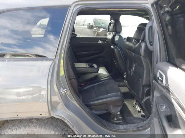 1C4RJEAG6KC672451 2019 JEEP GRAND CHEROKEE - Image 8