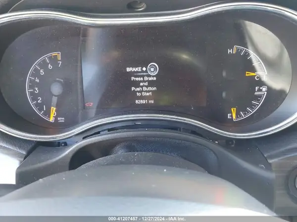 2020 JEEP GRAND CHEROKEE auction photo 7