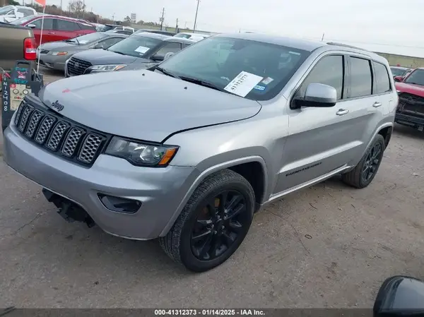 1C4RJEAG6LC211848 2020 JEEP GRAND CHEROKEE - Image 2