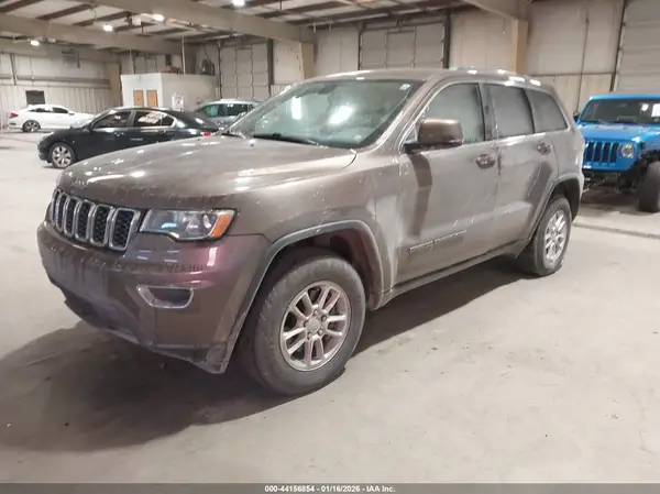 1C4RJEAG6LC341726 2020 JEEP GRAND CHEROKEE - Image 2