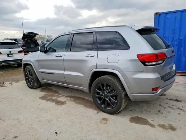 1C4RJEAG6LC404372 2020 JEEP GRAND CHEROKEE - Image 2