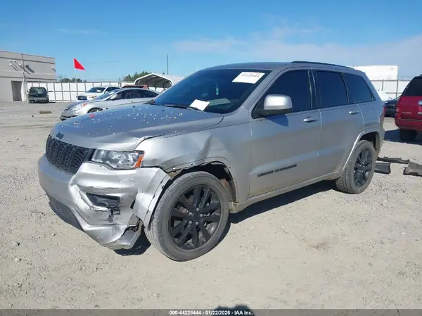 1C4RJEAG6MC717908 2021 JEEP GRAND CHEROKEE - Image 2