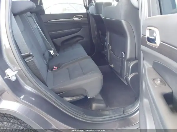 1C4RJEAG7HC712710 2017 JEEP GRAND CHEROKEE - Image 8