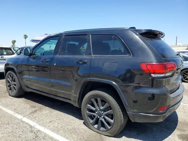 1C4RJEAG7JC241776 2018 JEEP GRAND CHEROKEE - Image 2