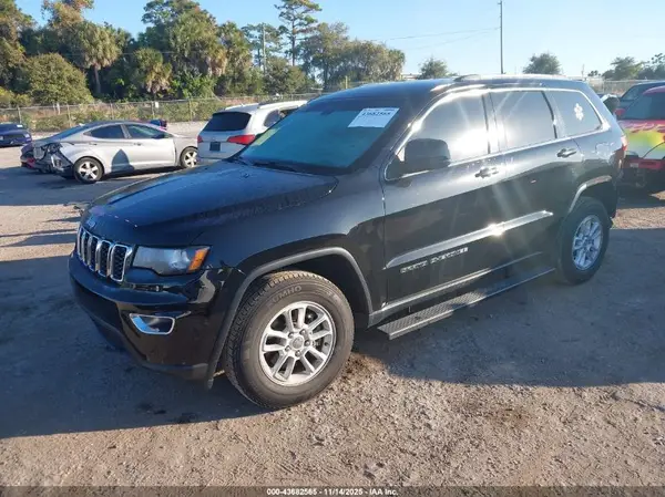 1C4RJEAG7JC269111 2018 JEEP GRAND CHEROKEE - Image 2