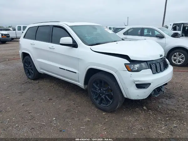 1C4RJEAG7JC363697 2018 JEEP GRAND CHEROKEE - Image 1