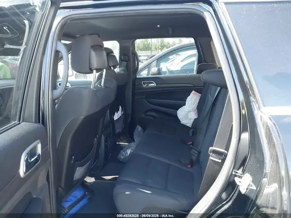 1C4RJEAG7JC380421 2018 JEEP GRAND CHEROKEE - Image 8