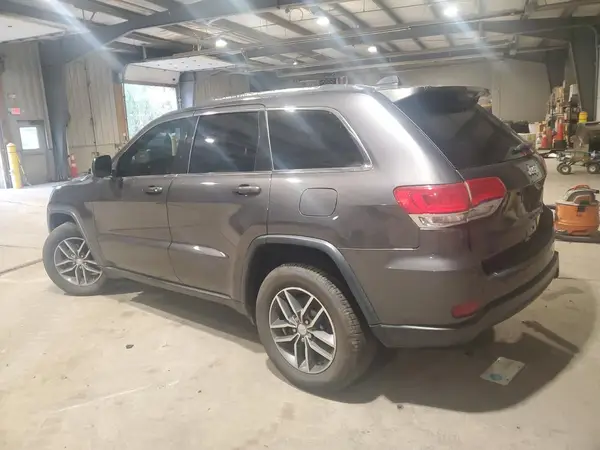 1C4RJEAG7JC485489 2018 JEEP GRAND CHEROKEE - Image 2
