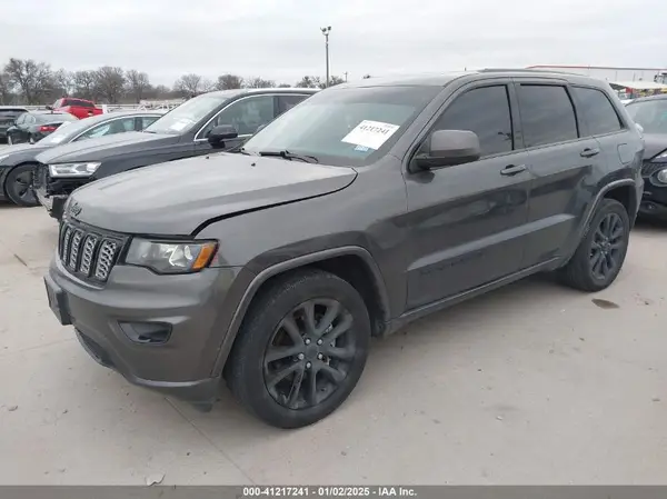 1C4RJEAG7KC533333 2019 JEEP GRAND CHEROKEE - Image 2
