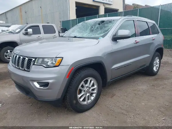 1C4RJEAG7KC811440 2019 JEEP GRAND CHEROKEE - Image 2