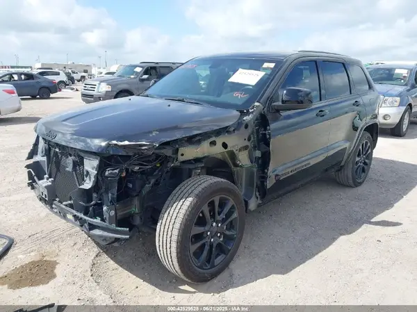 1C4RJEAG7LC113752 2020 JEEP GRAND CHEROKEE - Image 2