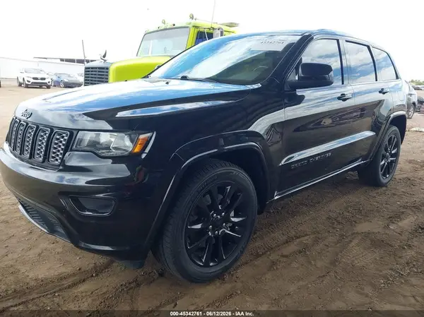 1C4RJEAG7MC601360 2021 JEEP GRAND CHEROKEE - Image 2