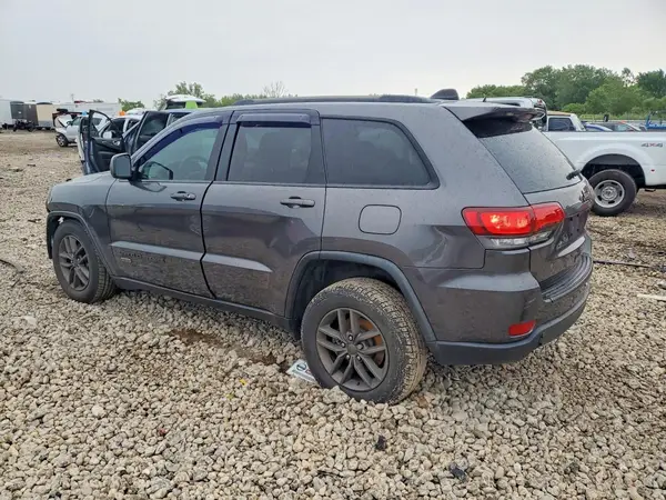 1C4RJEAG8GC369274 2016 JEEP GRAND CHEROKEE - Image 2