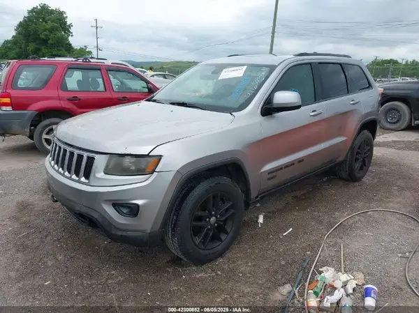 1C4RJEAG8GC476583 2016 JEEP GRAND CHEROKEE - Image 2