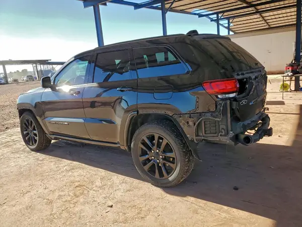 1C4RJEAG8HC722212 2017 JEEP GRAND CHEROKEE - Image 2