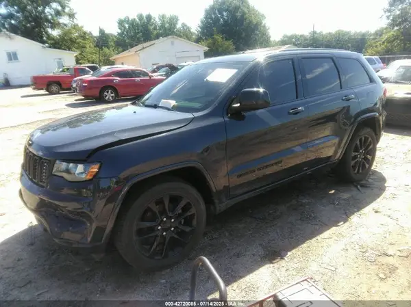1C4RJEAG8HC722291 2017 JEEP GRAND CHEROKEE - Image 2