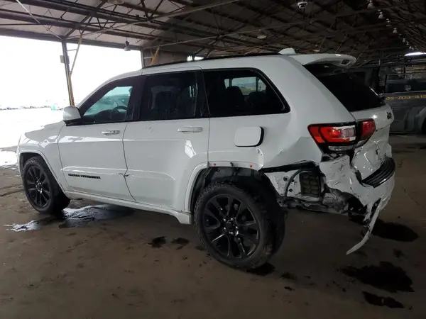 1C4RJEAG8HC930025 2017 JEEP GRAND CHEROKEE - Image 2