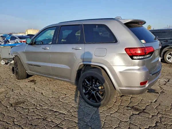 1C4RJEAG8HC957192 2017 JEEP GRAND CHEROKEE - Image 2