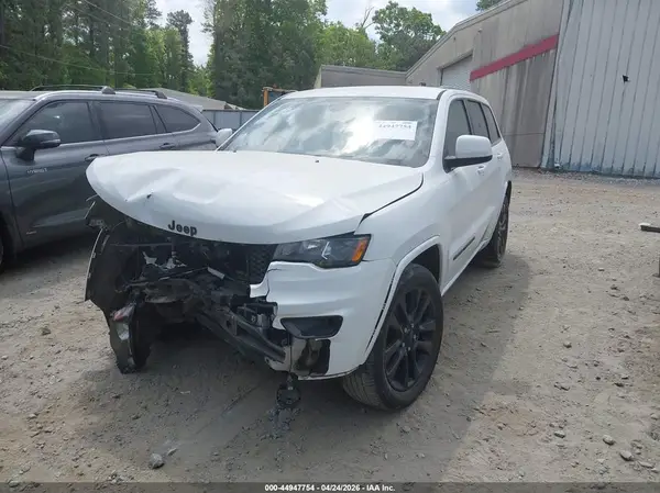1C4RJEAG8HC957225 2017 JEEP GRAND CHEROKEE - Image 2