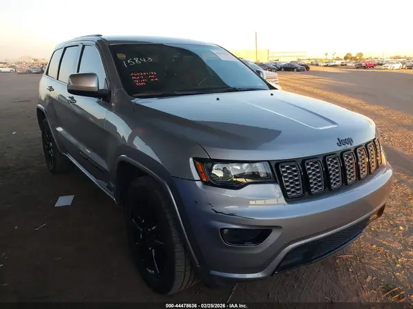 1C4RJEAG8JC125583 2018 JEEP GRAND CHEROKEE - Image 1