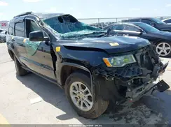 1C4RJEAG8JC125714 2018 JEEP GRAND CHEROKEE