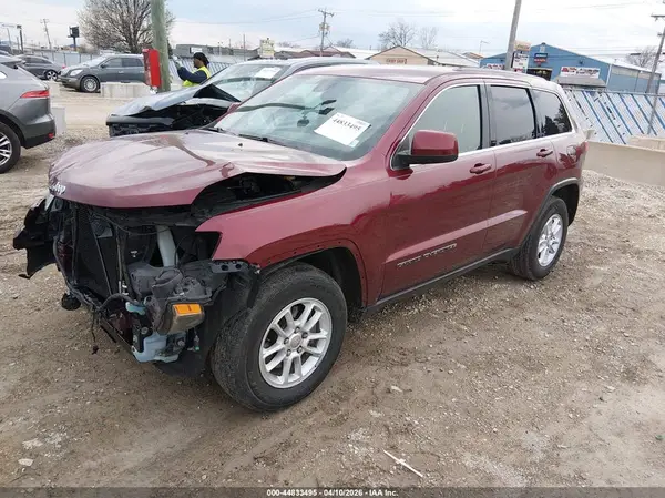 1C4RJEAG8JC260403 2018 JEEP GRAND CHEROKEE - Image 2