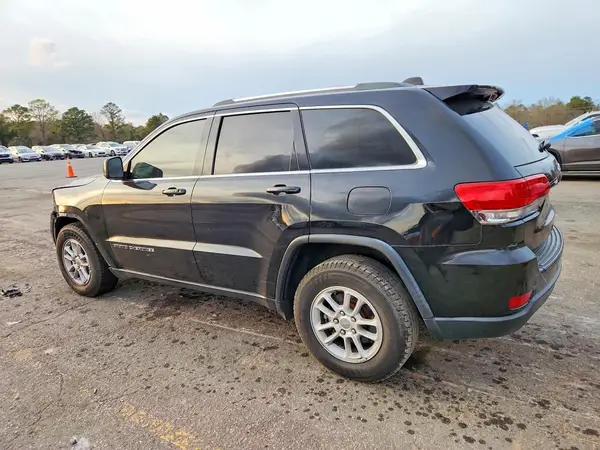 1C4RJEAG8JC300575 2018 JEEP GRAND CHEROKEE - Image 2