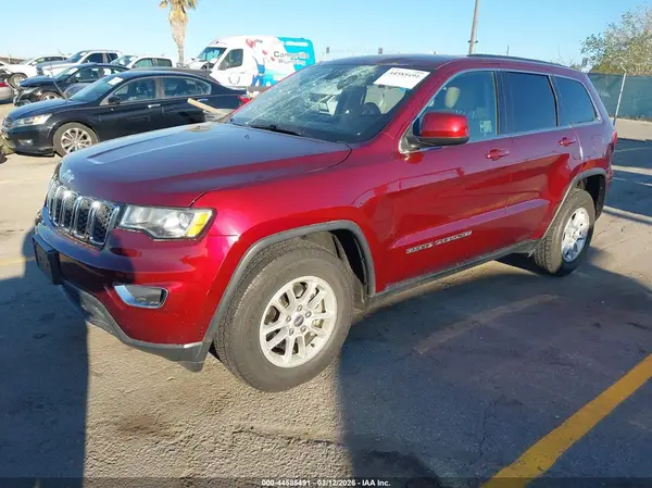 1C4RJEAG8JC311852 2018 JEEP GRAND CHEROKEE - Image 2