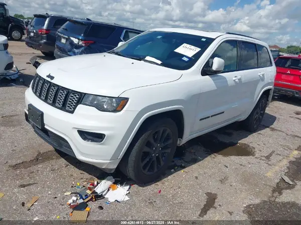 1C4RJEAG8JC429092 2018 JEEP GRAND CHEROKEE - Image 2